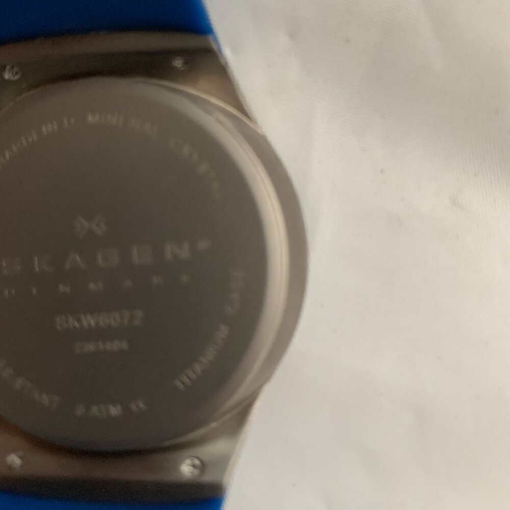 Skagen Men's SKW6072 Balder Titanium Watch with Blue Silicone Band - Picture 4 of 7